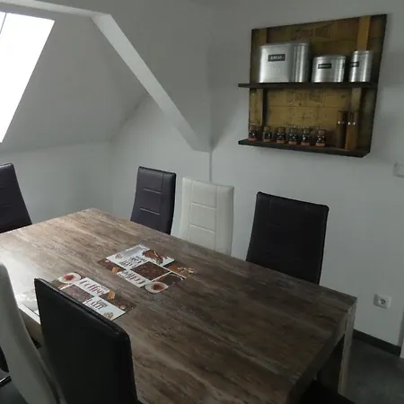 Holiday Apartment *